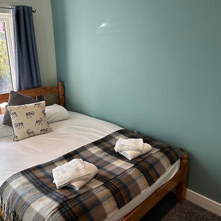 3 Bed Farnborough Air Accommodation Exteriör bild